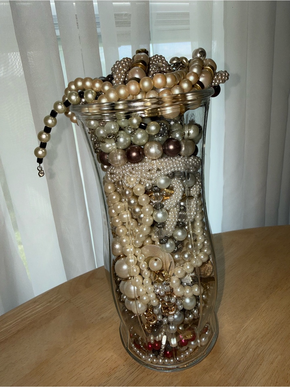Pearl Mystery jewelry jar/bag